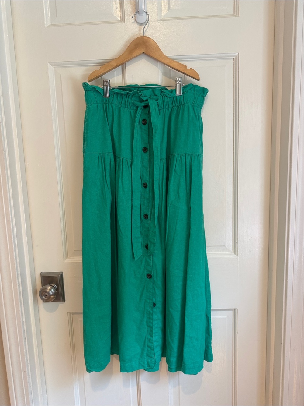 Universal Thread Emerald Green Button-Front Midi Skirt with Tie size S